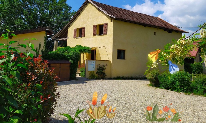 Bregnier-Cordon House | Les sables stopover and holiday cottage
