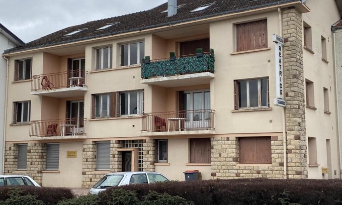 Bourbonne-les-Bains Apartment | Les studios meublés de la résidence Beatrice