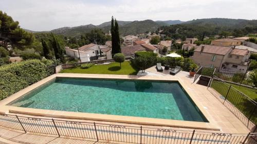 Peypin Villa | Les Terrasses de Provence