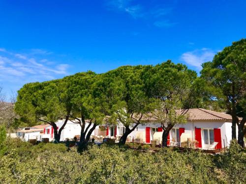 Marseille Hotel | Les Volets Rouges - Cassis