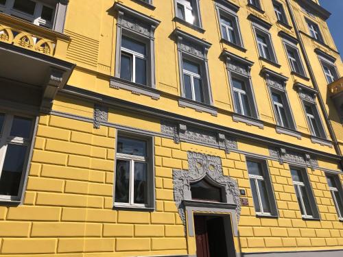 Prague 7 Apartment | Letna Garden Suites