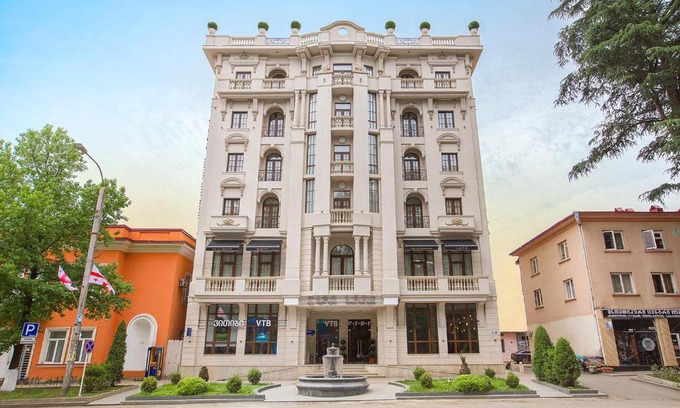 Zugdidi Hotel | LETO Boutique Hotel Zugdidi