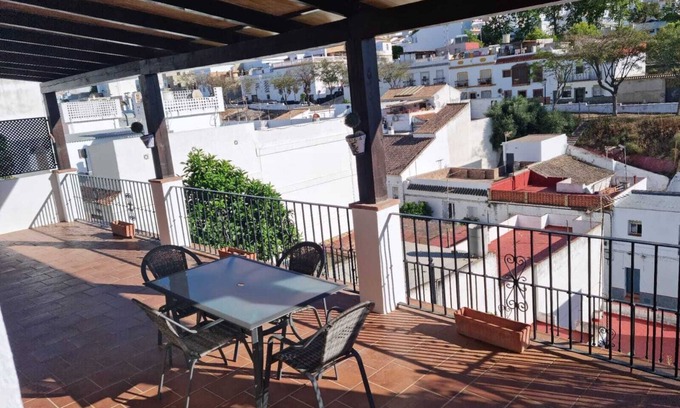 Arcos de la Frontera Apartment | Levante Apartment in Arcos