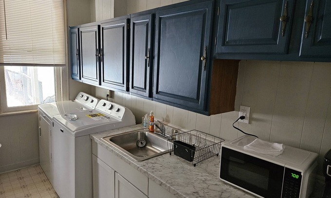 Lewistown House | Lewistown most,reasonable rates,cleanest comfortable space next to hospital,etc