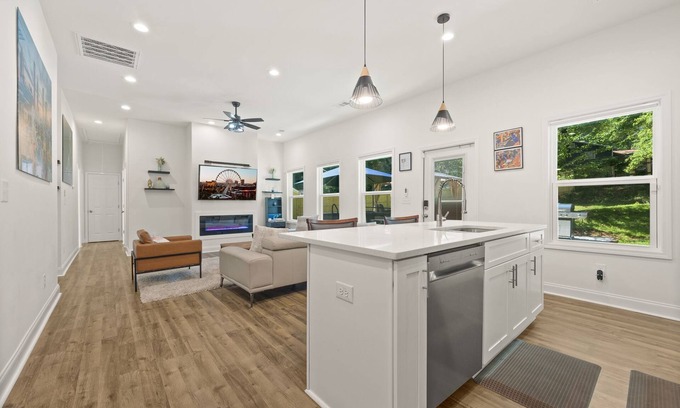 Church Street House | Lexington Luxury: Riverdale