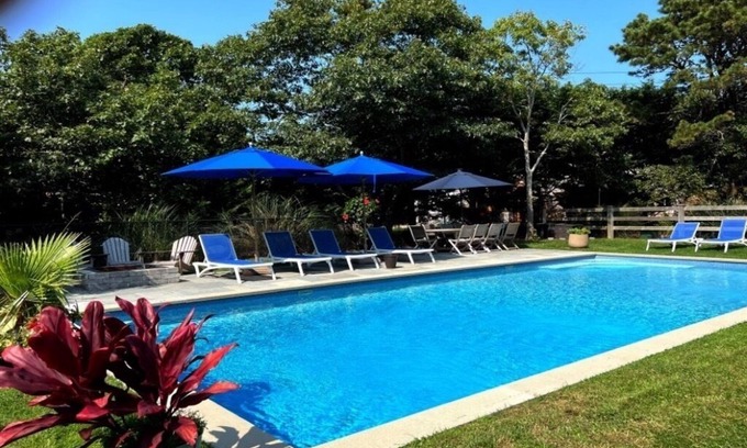 Katama House | LG Home, 18x40 Pool,Walk to Beach 7/5-7/12 Ferry Tixs, 8/23-8/30 Ferry Tixs