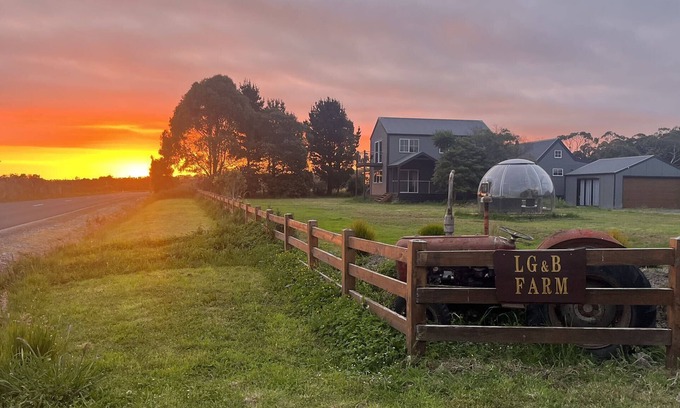 Fish Creek House | LGB Farm - Family Friendly Holiday House - Close to Wilson Prom National Park