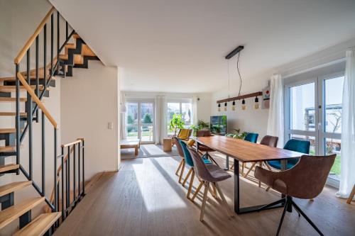 Seehausen am Staffelsee Apartment | LIBORIA: Stylisches Haus; Sauna ; 4min zum See