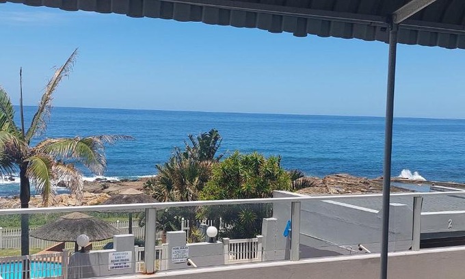 Manaba Beach Apartment | Libra Holiday Flats 1