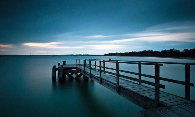 Hamworthy House | Licence to Chill - a caravan that sleeps 6 guests in 3 bedrooms