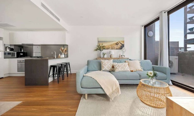 Newcastle Apartment | Lifestyle Location - WIFI Included