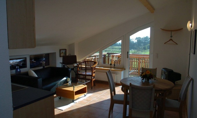 Grosefehn Apartment | Light and bright apartment with piano in the heart of East Friesland