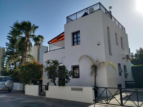 Paphos Villa | LightHouse View Villa
