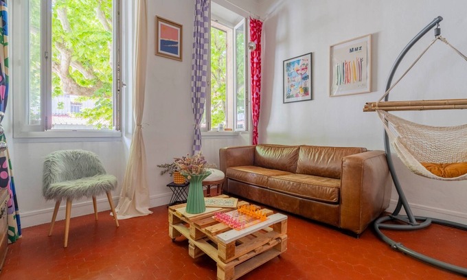 6th Arrondissement Apartment | Lily - 15min à Pied du Vieux-Port