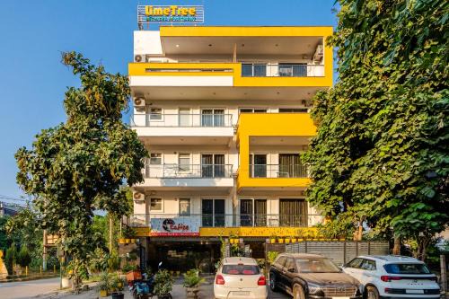 Sector 51 Hotel | Lime Tree Luxury Studio - Service Apartment Near Artemis Hospital ,Gurgaon