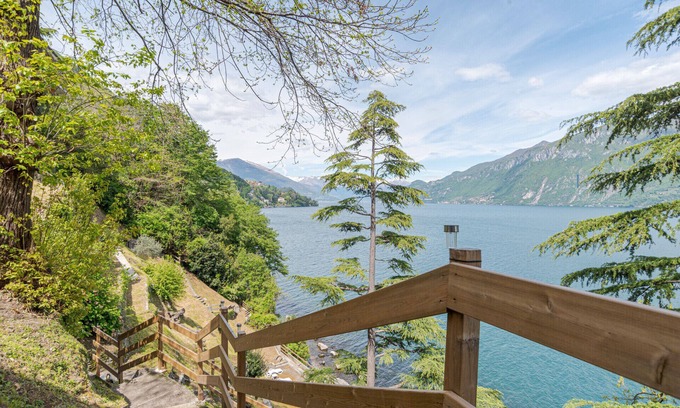 Limonta Apartment | Limonta- Cyclamen Apartment! Access to the Lake!