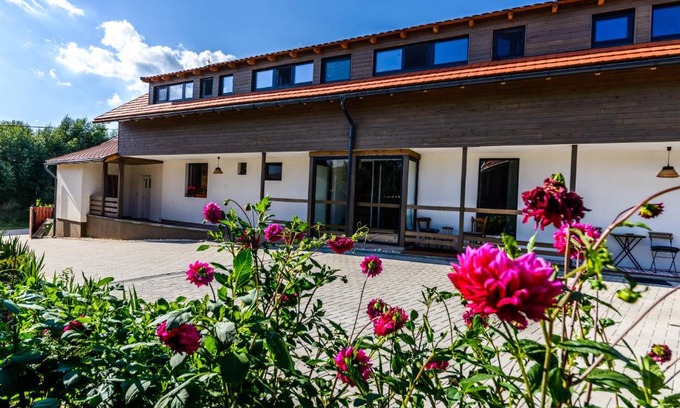 Comiat House | Lina Agropanzió