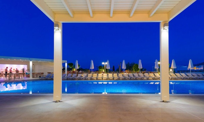 Vlicha Hotel | Lindos White Hotel & Suites