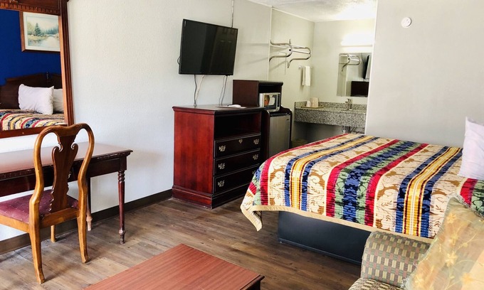 Paragould Hotel | Linwood Motel