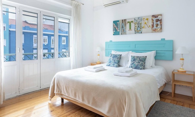 Sao Jorge de Arroios Apartment | Lisbon Family Getaway - Casa da Avenida Lisboa