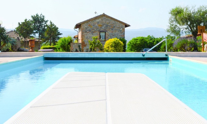 Corciano House | Lisetta Holiday homes - Ladybug House - Family House