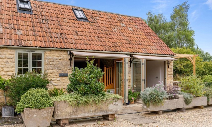 Stanton Saint John Cottage | Little Coach House - sleeps 4 guests in 2 bedrooms