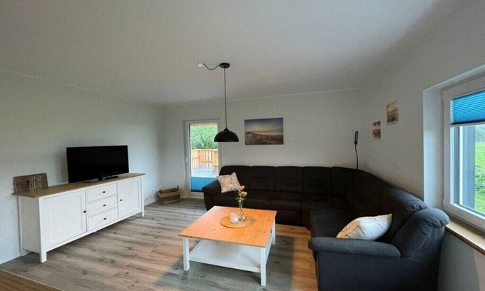 Juebek House | Little Freedom Modern retreat