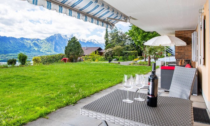 Aeschlen ob Gunten Apartment | "little lizard" An apartment for two
