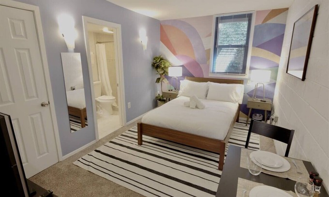 Logan Circle Apartment | Little Luxuries in Logan, perfect studio for 2!