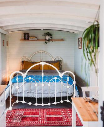Drummond North House | Little Vineyard Caboose