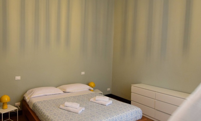 Genoa Historical Centre Apartment | [Live as a local] near the Aquarium.