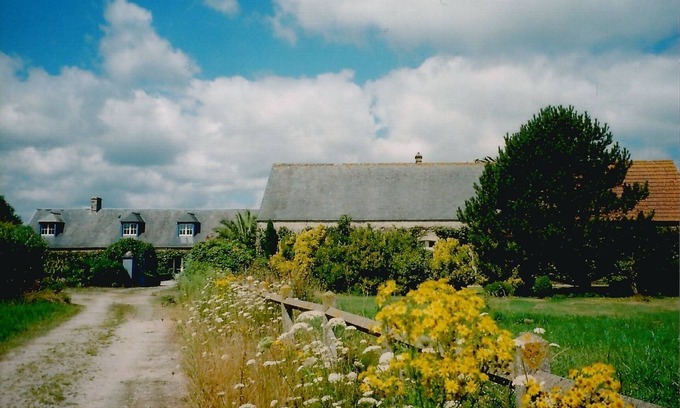 Fontenay-sur-Mer House | Live directly on the 18-hole golf course, 300 m from the sea (Utah Beach)