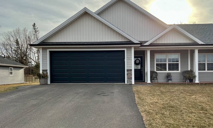 Charlottetown House | Live On The City's Edge