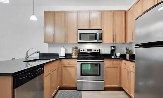 Southwest Quadrant Apartment | Live Well | Relax | Cozy | Old Town | 2 Bedrooms