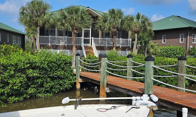 Everglades City House | Living tropical island