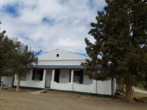Nieu-Bethesda House | Living Waters House