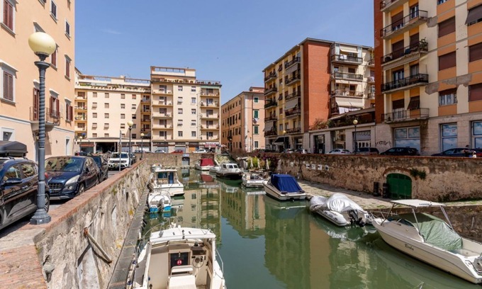 Venezia Nuova Apartment | Livorno- Venice Neighborhood Lovely Apartment!