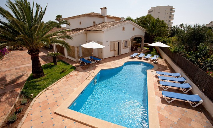 Sa Coma Villa | LLAMPUDOL (VILLA SA COMA) - Wonderful villa with private pool and free WiFi.