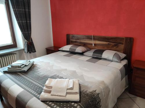 Saint-Denis Apartment | Lo portó