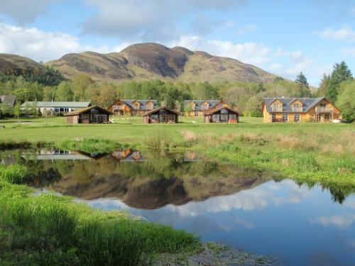 Balmaha Cabin | Loch Lomond Waterfront Luxury Lodges