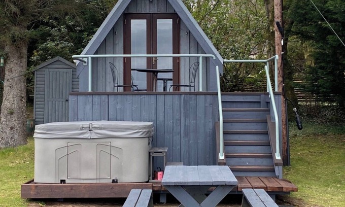 Benderloch Apartment | Loch-side Studio on Loch Etive, North Connel Dundonald Landing