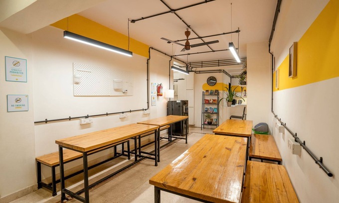 Santacruz West Hostel | Locomo Hostel Express - Stay Work Eat