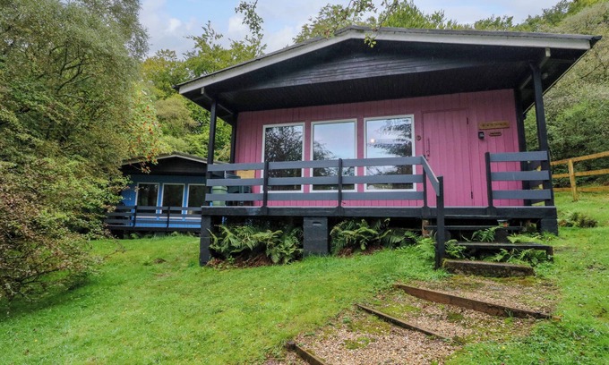 Lamlash Cottage | LODGE 5 - "HAWTHORN", family friendly in Lamlash, Isle Of Arran