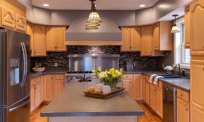 Oneida Cabin | Lodge, fishing, trails, celebrations,anniversaries, corporate parties, birthdays
