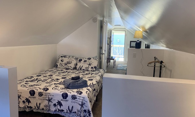 Cottage Line Apartment | Loft at the Beach (1-Bedroom Apartment) - Pets Allowed by RedAwning