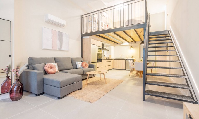 Benicalap Apartment | Loft HomeValencia by Host Valencia
