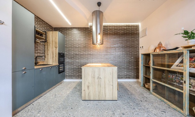 Villaverde Apartment | loft reformado de diseño de alquiler temporal