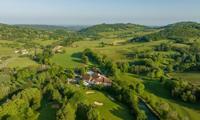 Moiron Hotel | Logis Hôtel Golf Le Domaine Du Val De Sorne