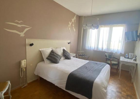 Silly-sur-Nied Hotel | Logis L'Auberge du Gros
