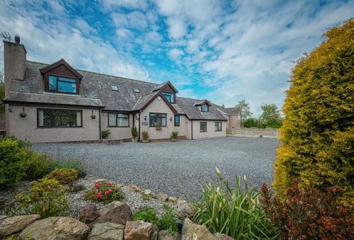 Pentraeth Bed & Breakfast | Lon y Traeth Bed & Breakfast